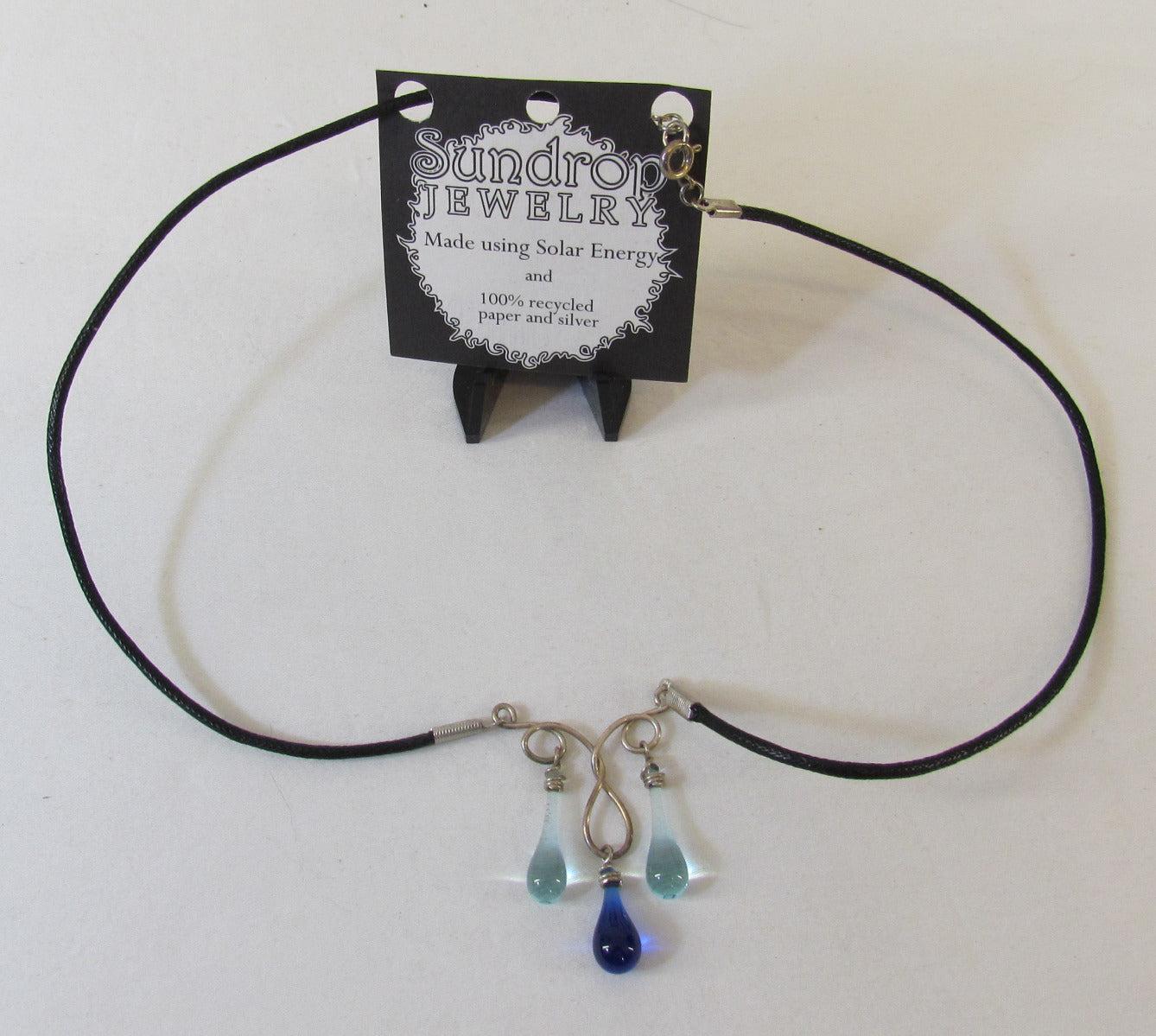 Sundrop Jewelry Three Drop Necklace
