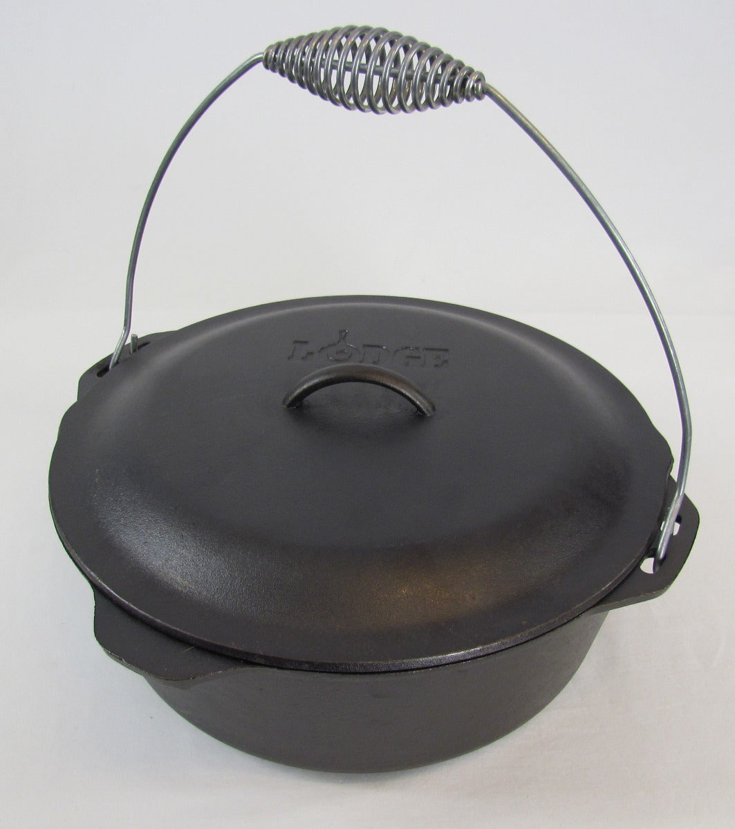 Lodge Logic Cast Iron 9 Qt Dutch Oven w/Lid & Bail Handle