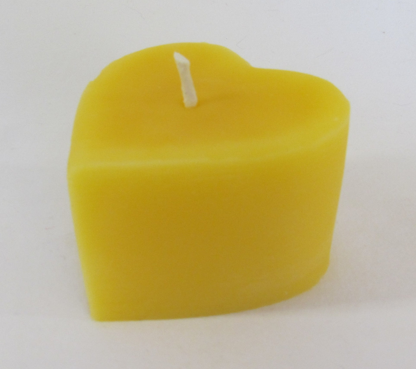 Little Bees Candle Heart Candle Tower
